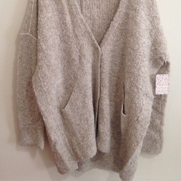 Free People Oversized Boucle Cardigan - Picture 2 of 8